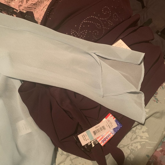 R.M. Richards - Picture 5 of 7